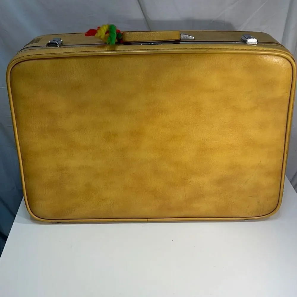 ‎featherlite vintage hippie luggage